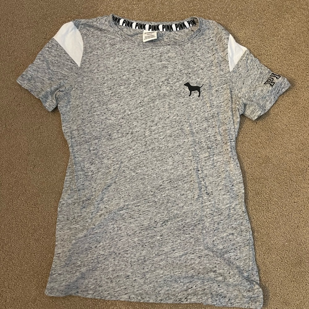 heather grey victoria’s secret pink tee